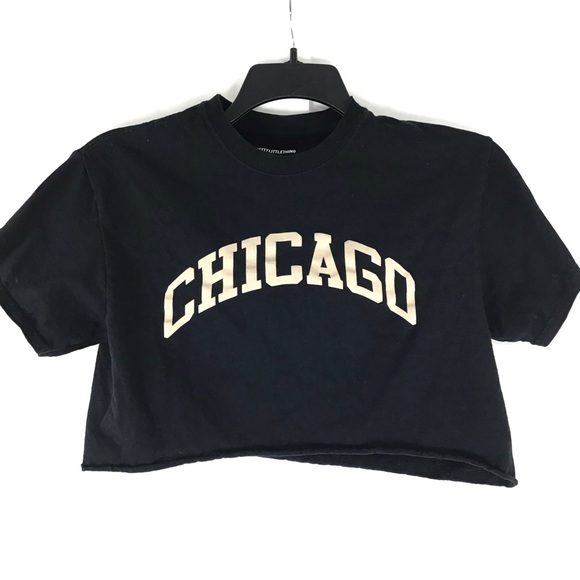 PrettyLittleThing Tops - Pretty Little Thing Chicago Crop Top